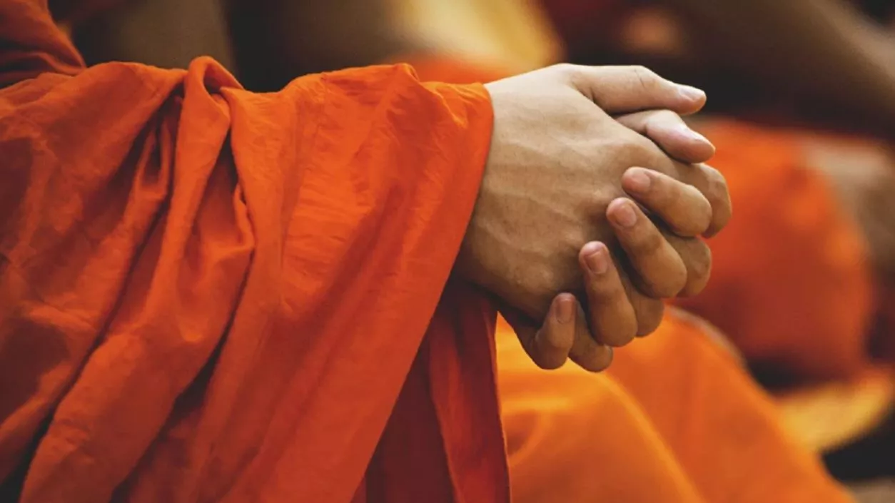 ISKCON monk’s ₹7 lakh donation bag lost on road, recovered by Medinipur Police