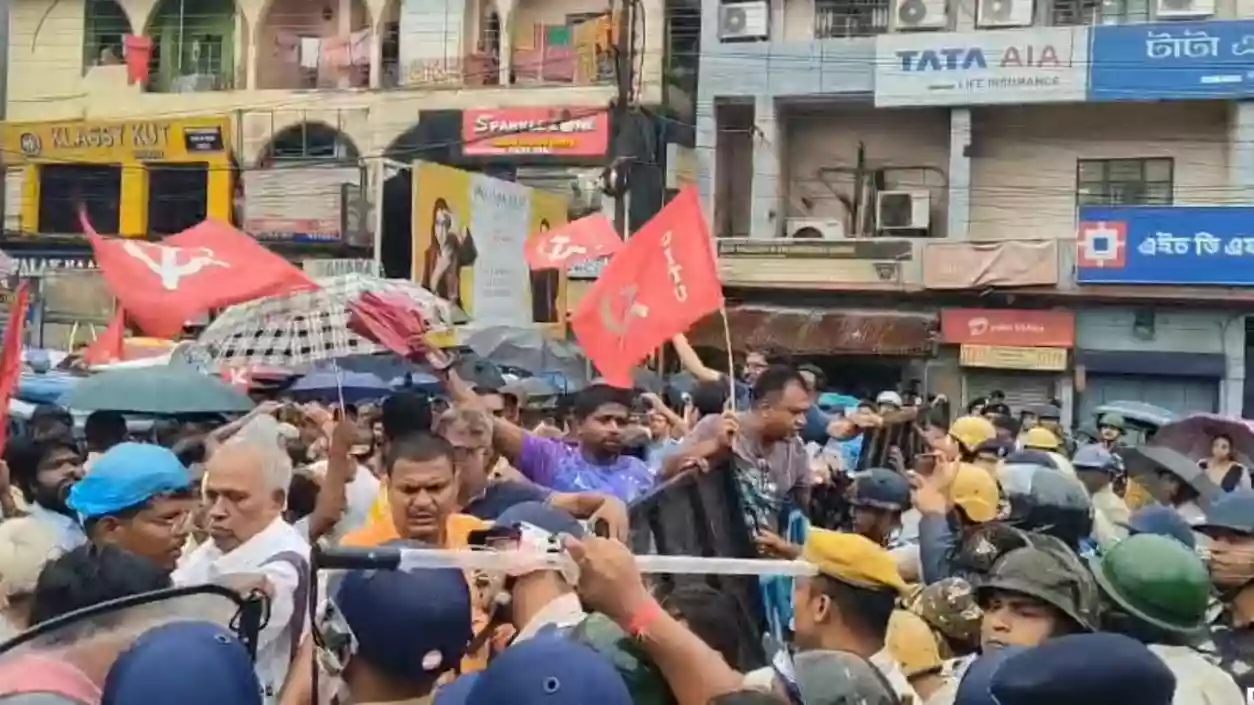 CITU protest turns chaotic in Barrackpore Police HQ over industrial land mafia allegations