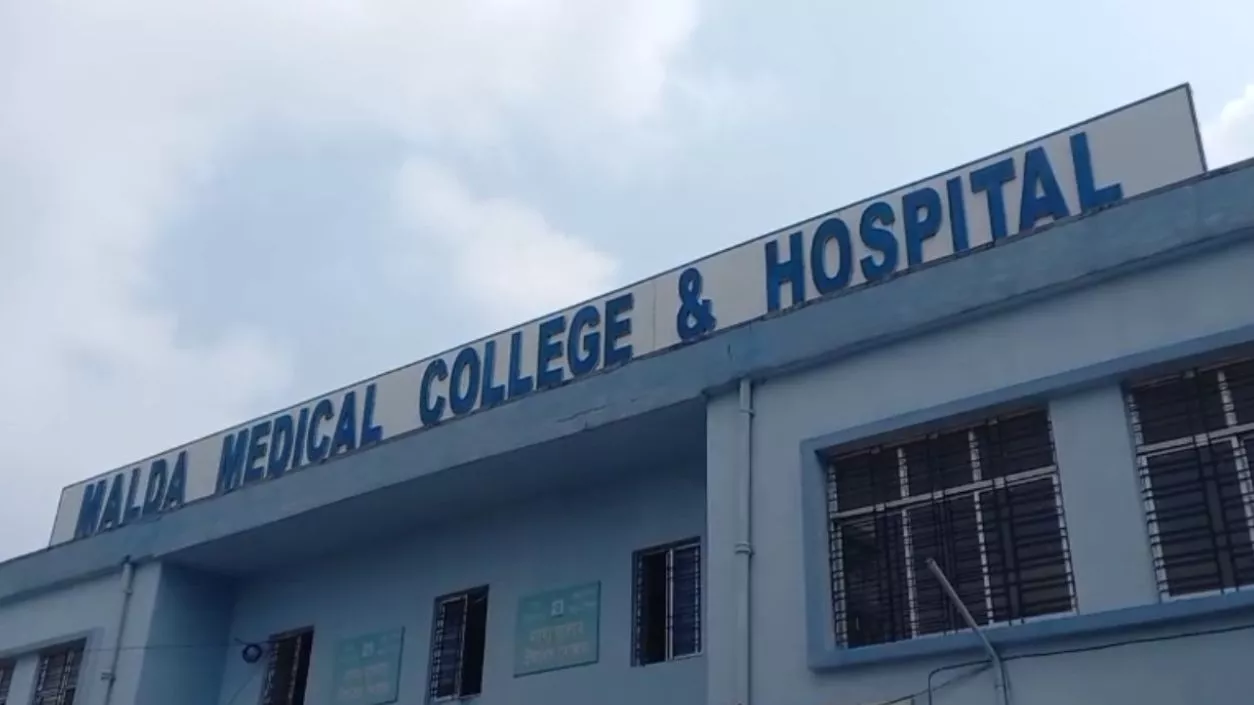 Businessman shot multiple times and robbed in Malda; Condition critical