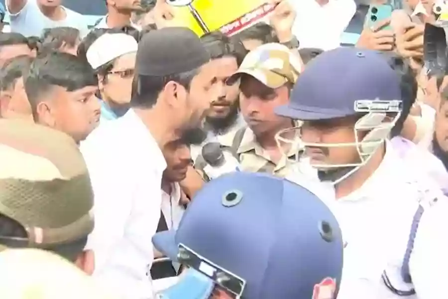 Violent clash between cops & ISF at Dharmatala; Nawsad Siddique arrested