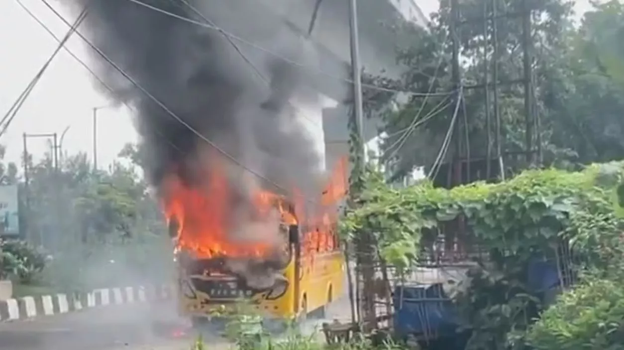 17 students escape unhurt as school bus catches fire in UP; Driver’s quick action saves lives