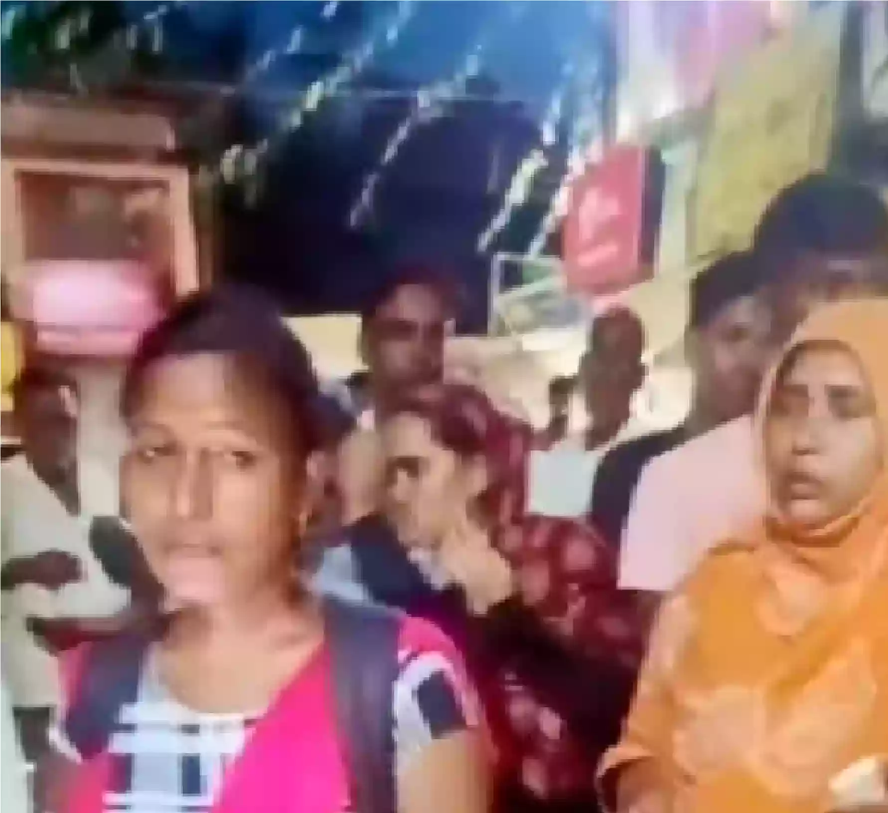Survey questions on Modi Mamata, Women gang caught leaking Aadhaar, Voter datas to Delhi in Bengal village