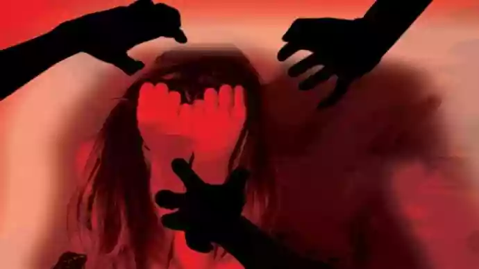 2nd-year college student alleges physical abuse by friend in Kolkata's Anandpur