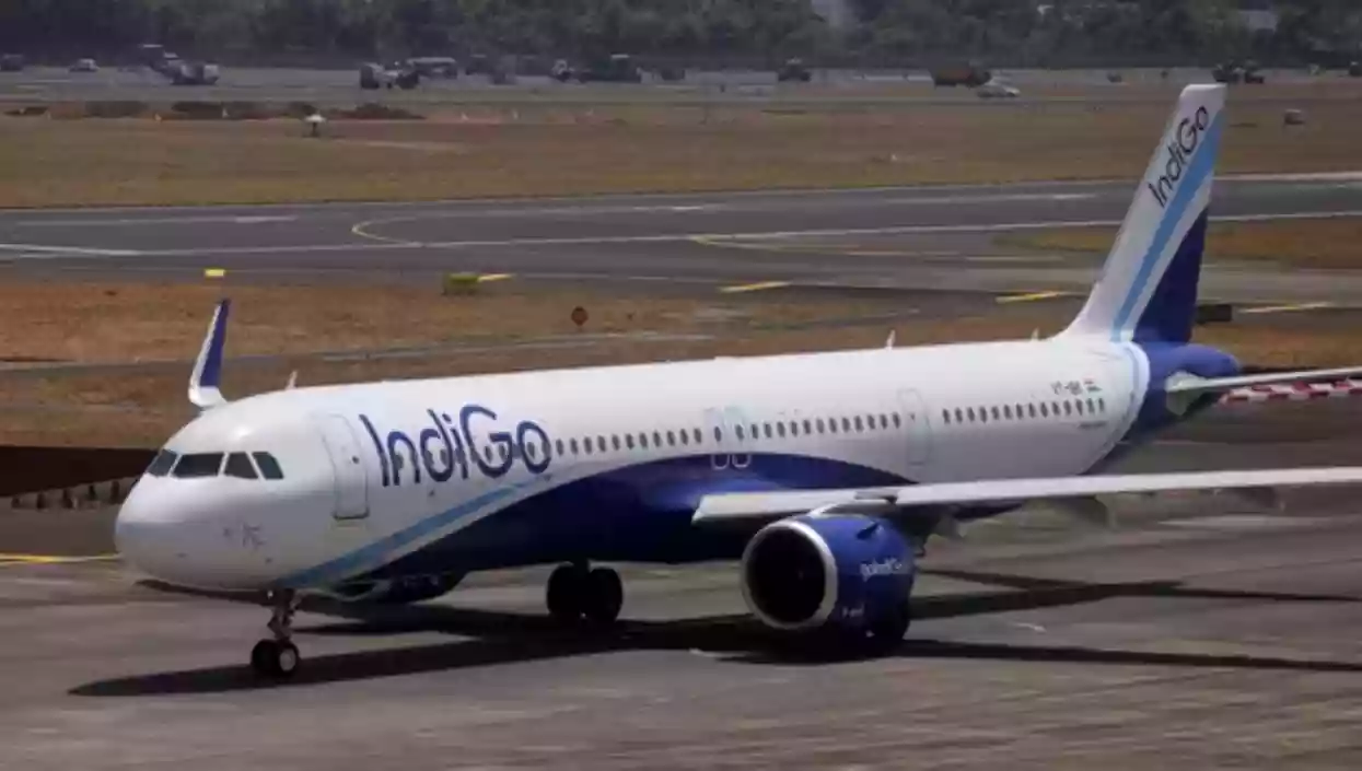 IndiGo flight reports mid-air windshield crack, aircraft grounded for inspection