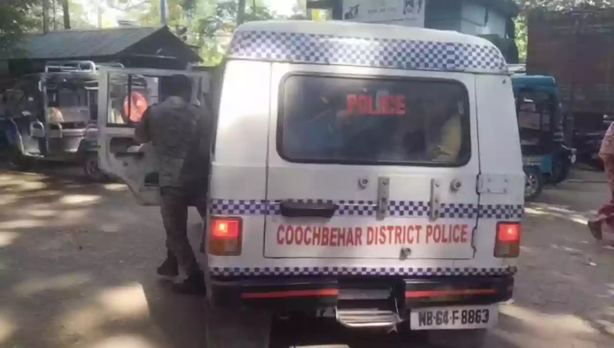 Three Bangladeshi nationals arrested by BSF in Dinhata for illegal border entry
