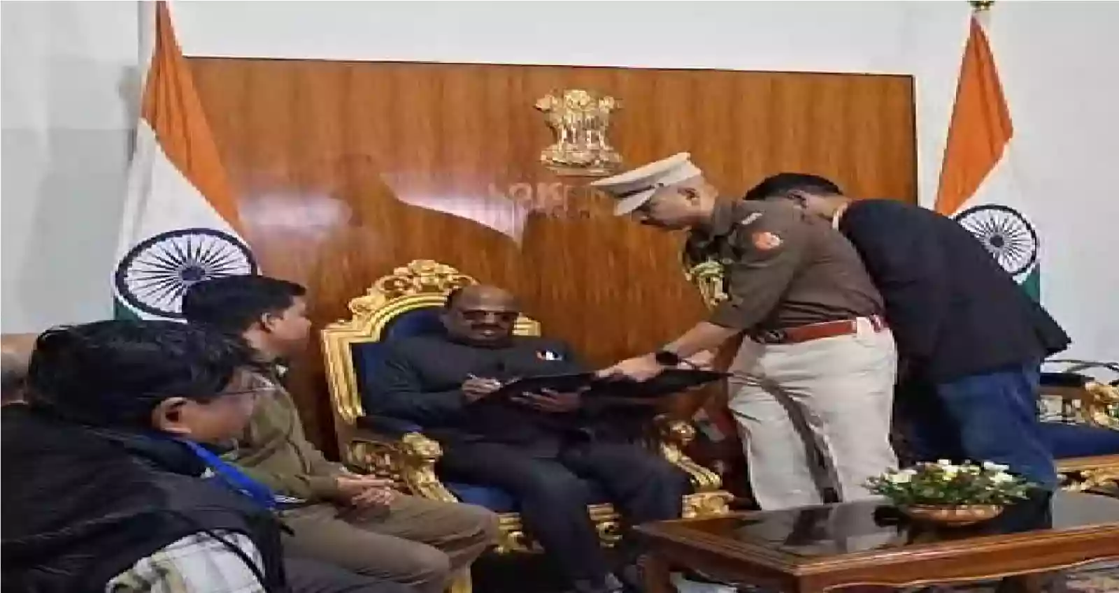 Governor Bose submits his SIR form, says he is deeply connected with Bengal