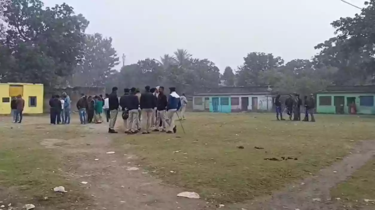 Tension in Arjun Singh's Bhatpara after 4 rounds of firing by bike-borne miscreants