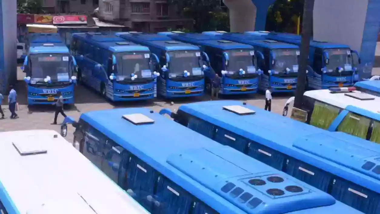 Kolkata faces acute bus shortage as cold and Gangasagar mela reduce services