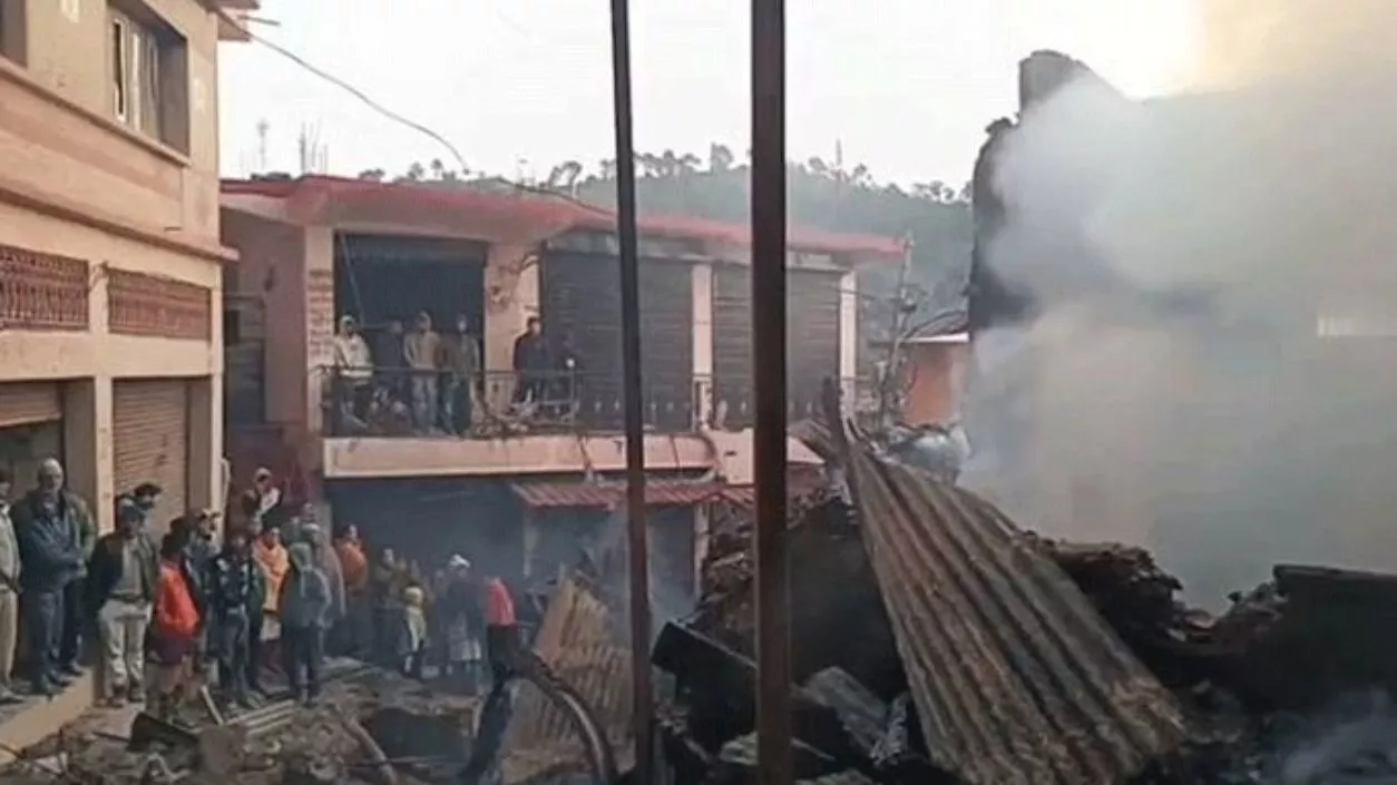 8-year-old child dies, at least 7 missing as late-night fire engulfs house in Himachal