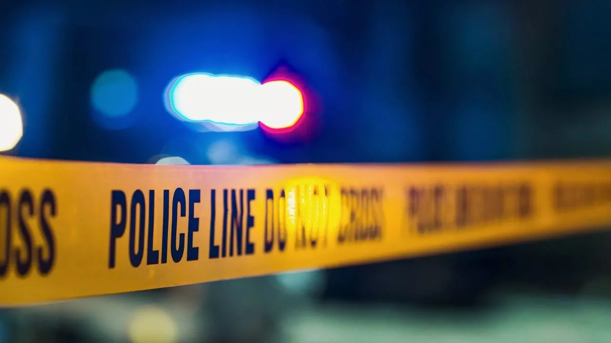 Woman who eloped with another man killed by husband infront of cops in UP