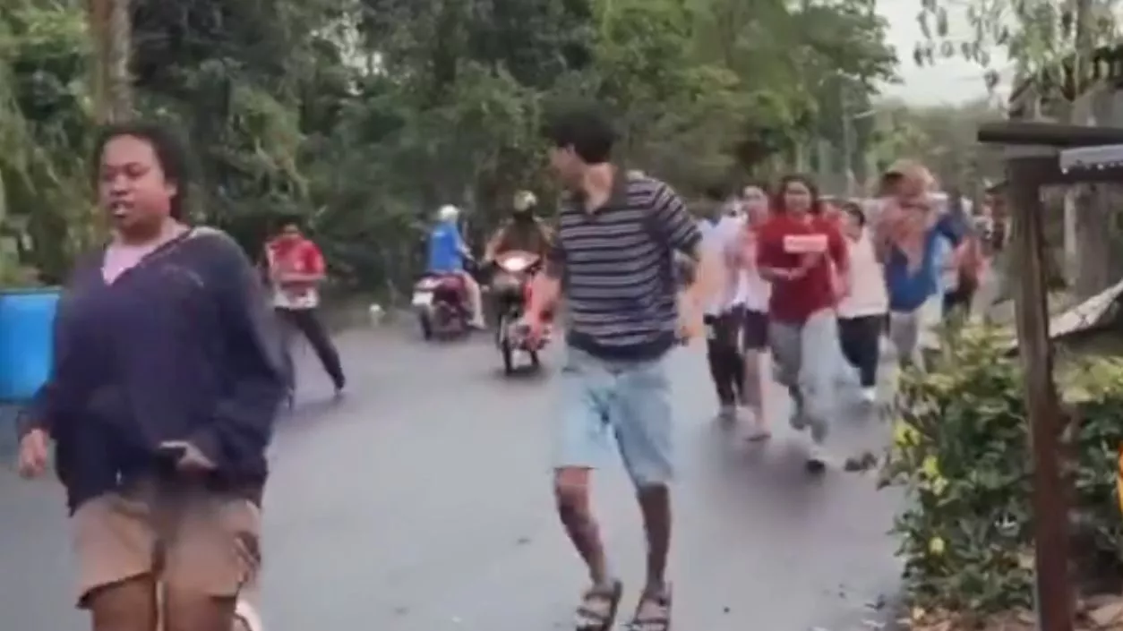 Three injured in Thailand school shooting; 18-year-old gunman arrested, hostages freed