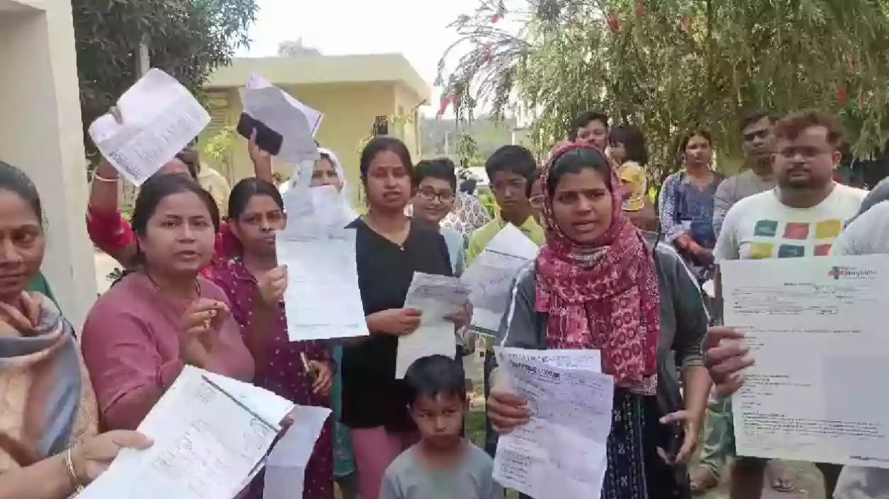 Over 300 residents fall ill in New Town complex, contaminated water suspected
