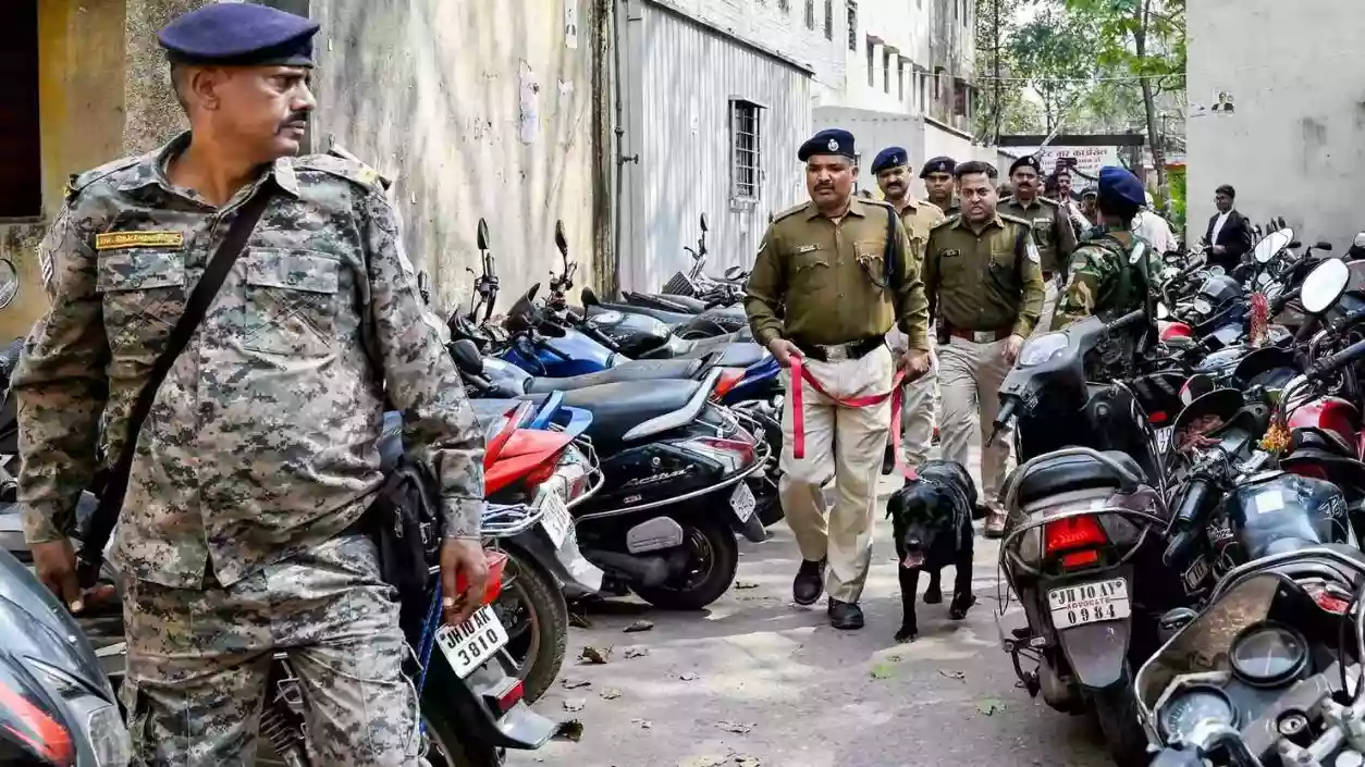 Central forces reach Malda and Nadia amid SIR process; Route marches held in sensitive areas