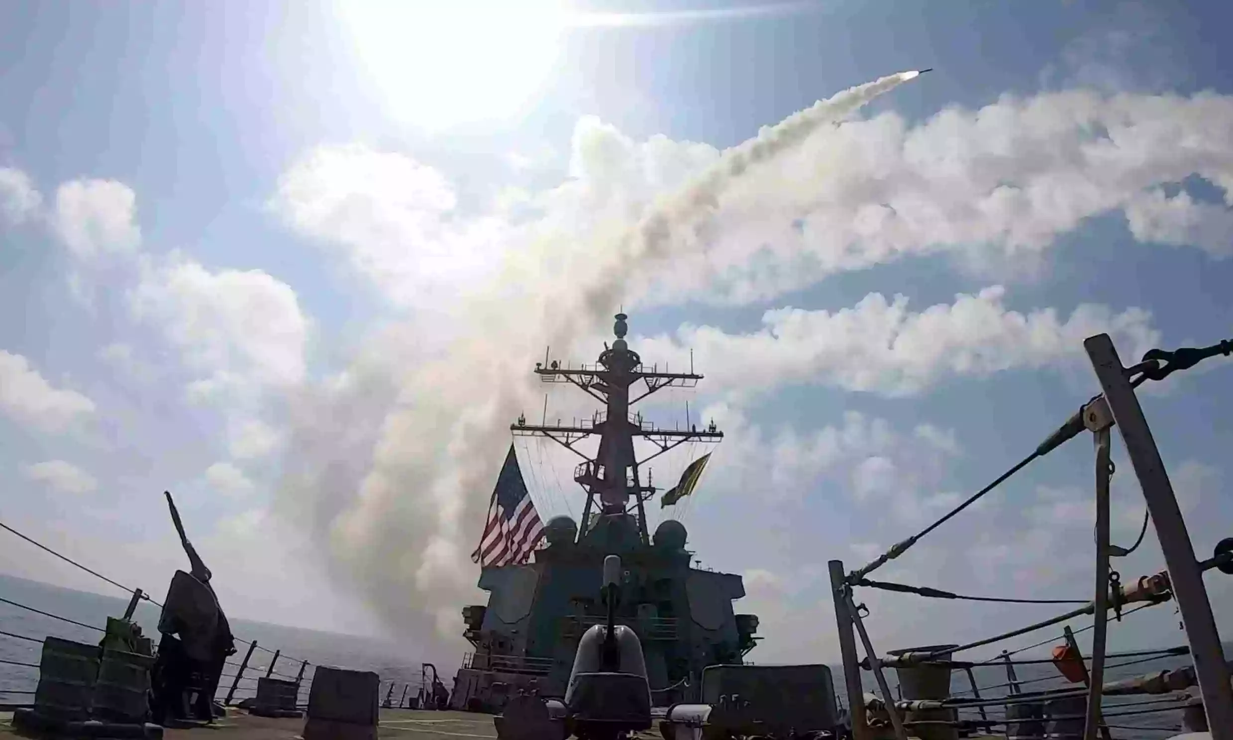 US claims striking 2,000 targets in Iran, sinking 17 Iranian Navy vessels