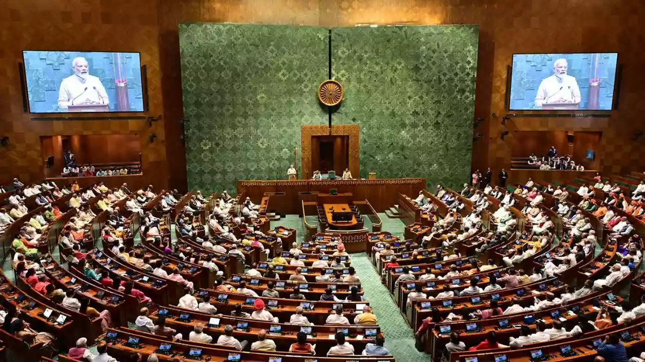 Opposition brings no-confidence motion against Speaker in Lok Sabha