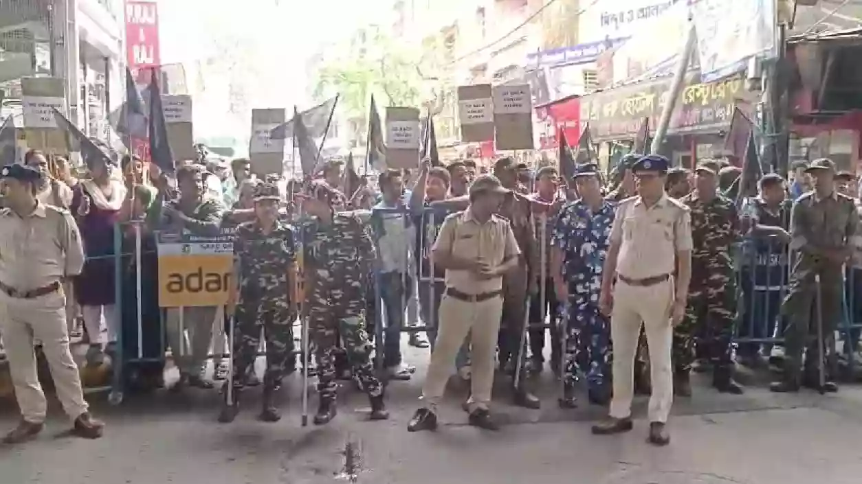 Gyanesh Kumar faces “Go Back” slogans again at Dakshineswar temple, also visits Belur Math