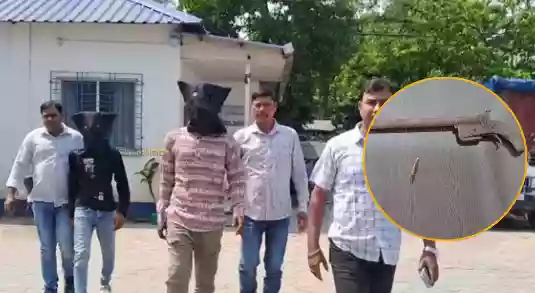 Undercover police nab two men with firearm and live ammunition in Siliguri
