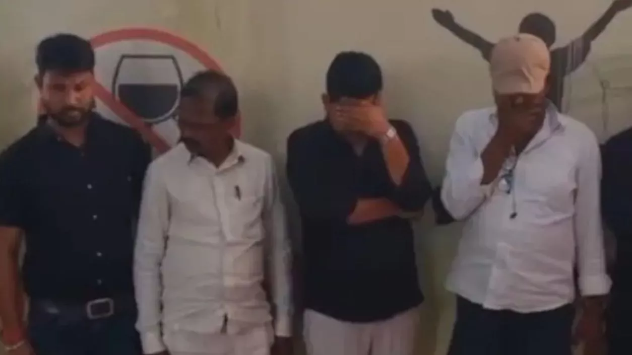 5 Bihar teachers arrested drunk on student tour, caught at Nepal border checkpost