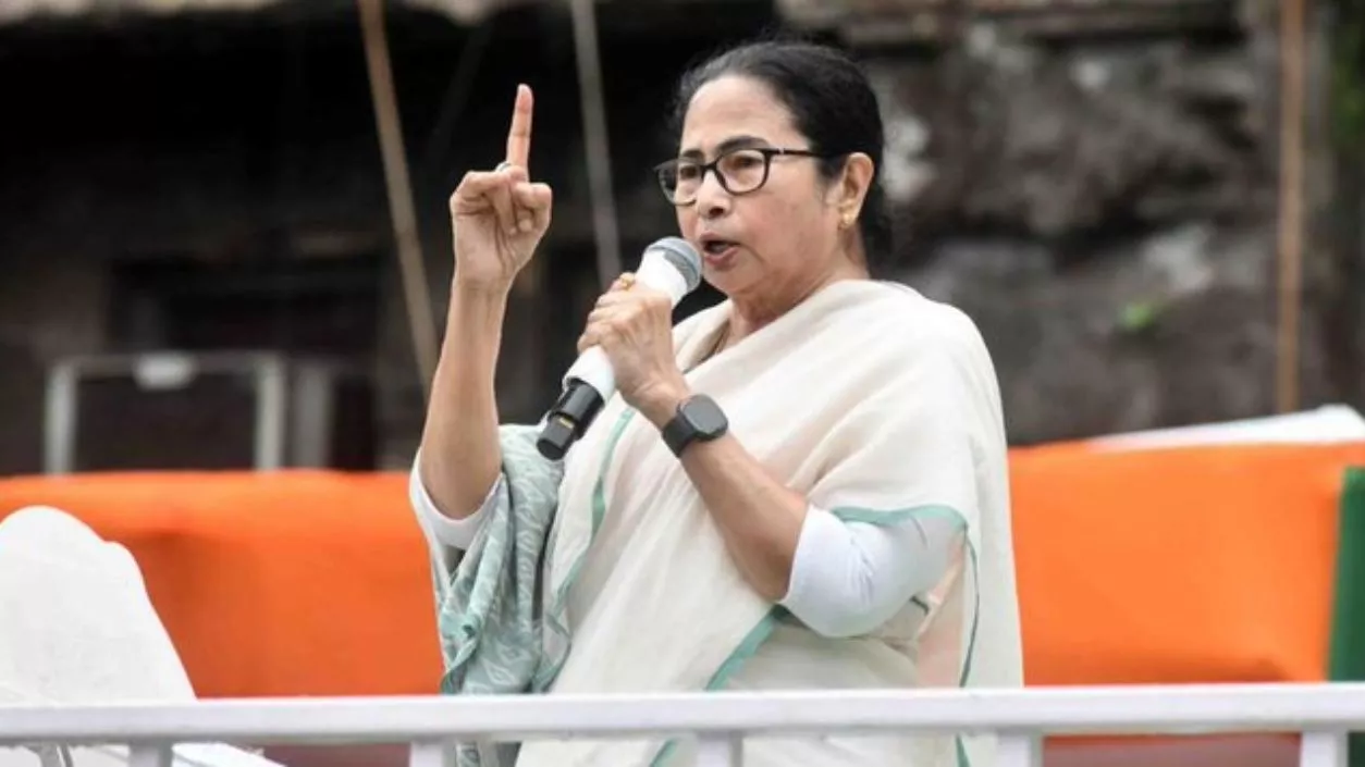 'CID exposes BJP's Kaliachak unrest plan before NIA,' says Mamata; 35 arrested so far