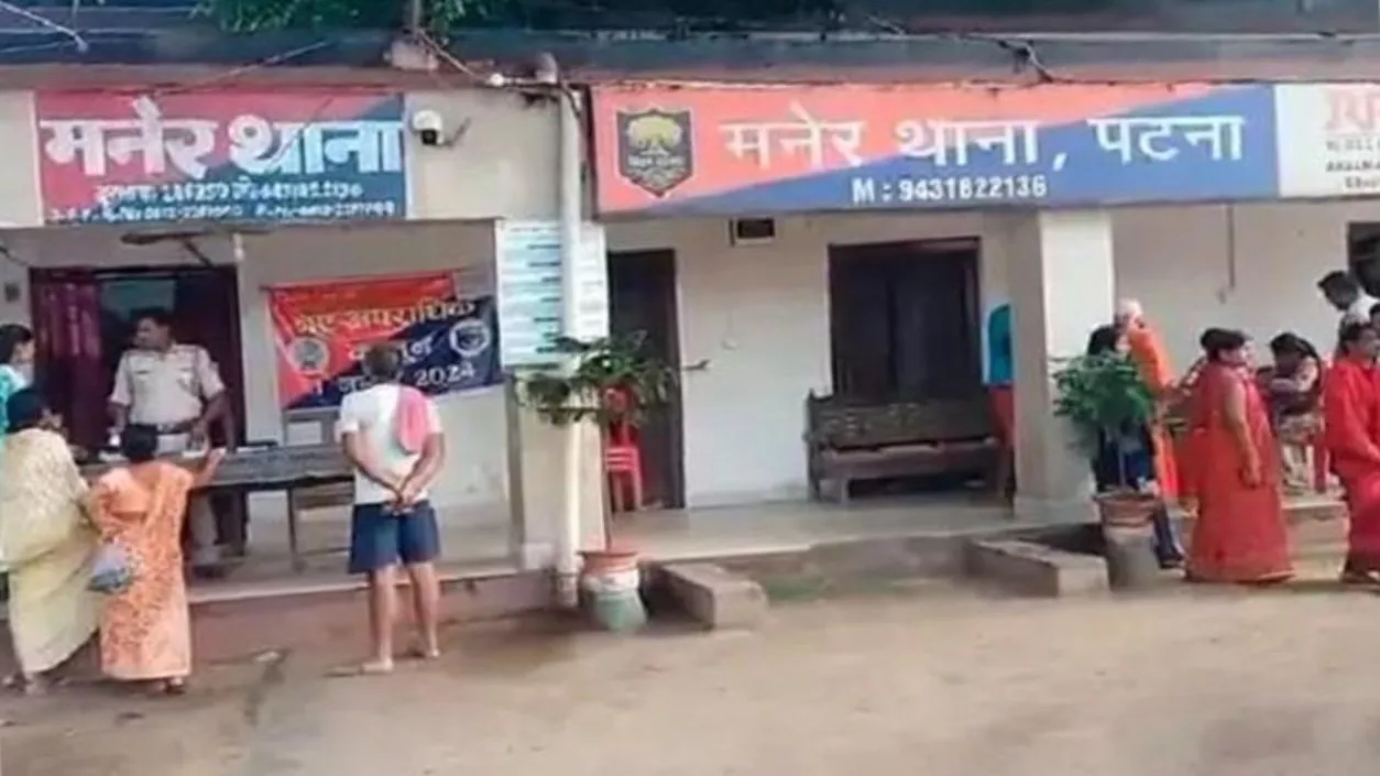 “15 rounds fired” during clash at minister’s relative’s home in Patna, 3 injured