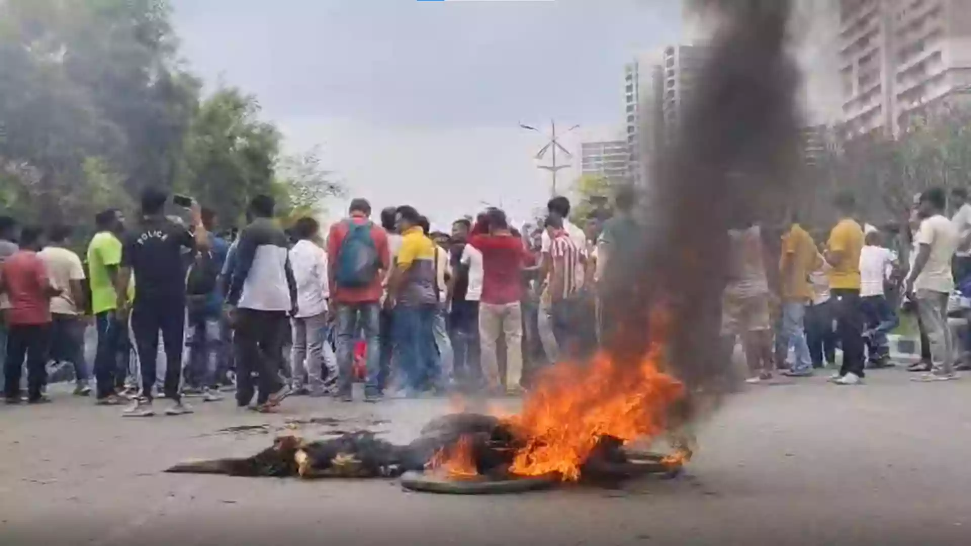 Illegal construction triggers protest in Newtown, agitators burn effigy on Biswa Bangla Sarani