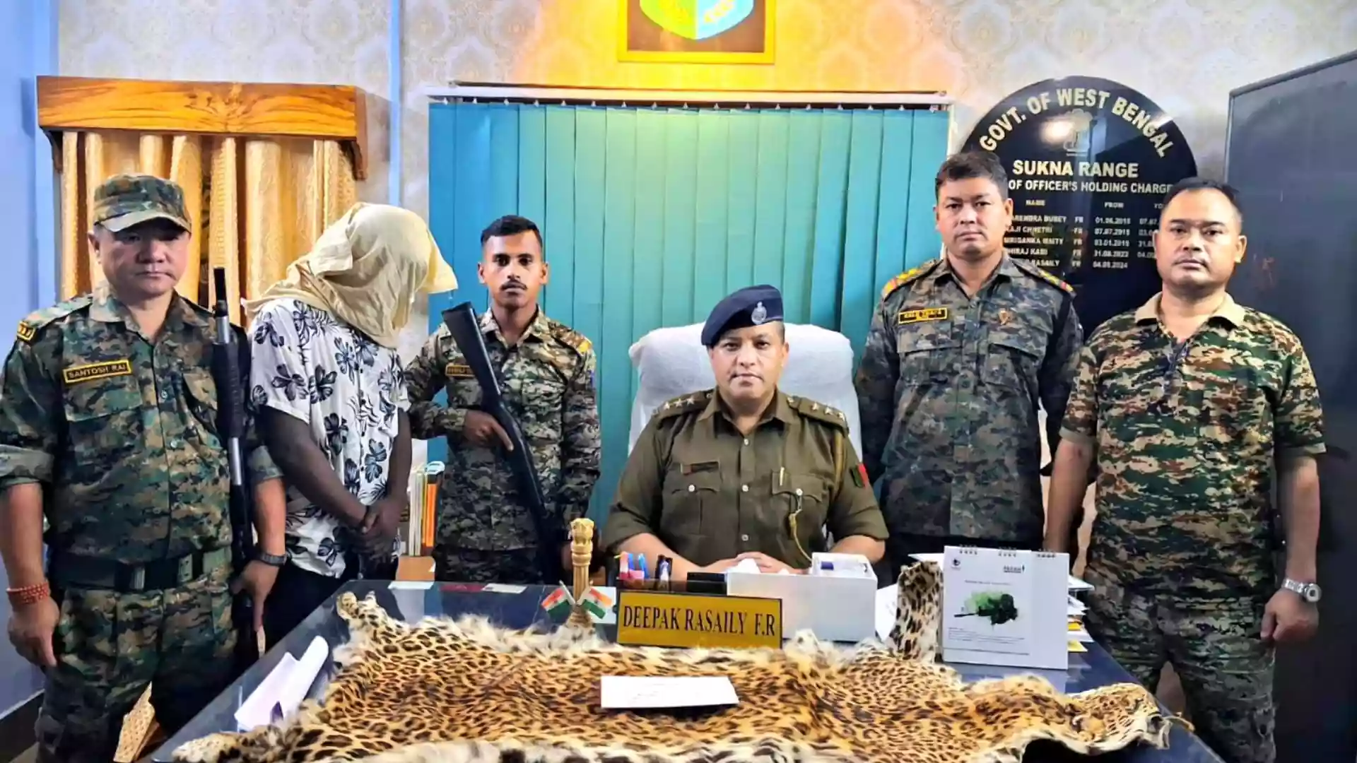 Leopard skin seized near Matigara More, wildlife smuggler arrested during forest department operation