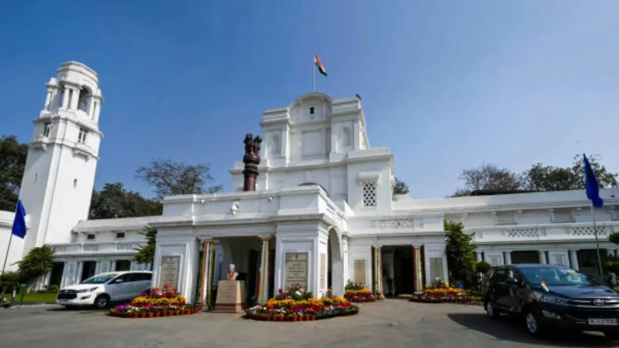 Security breach at Delhi Assembly as car crashes into gate, throws ink on Speaker's car before fleeing