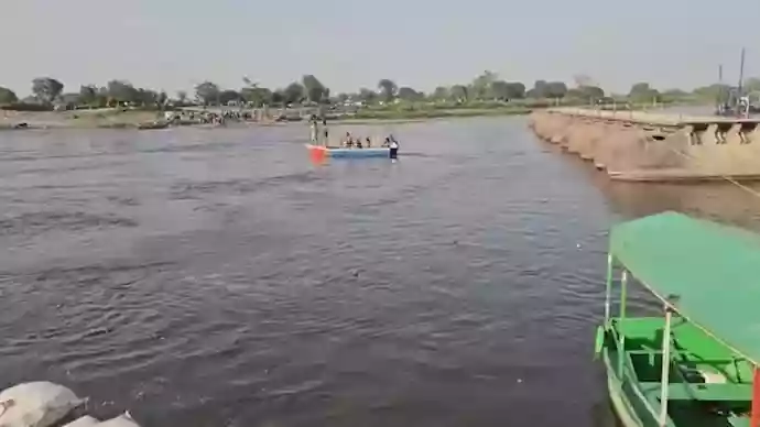 At least 10 killed in Vrindavan after boat capsizes in Yamuna, collides with pontoon bridge