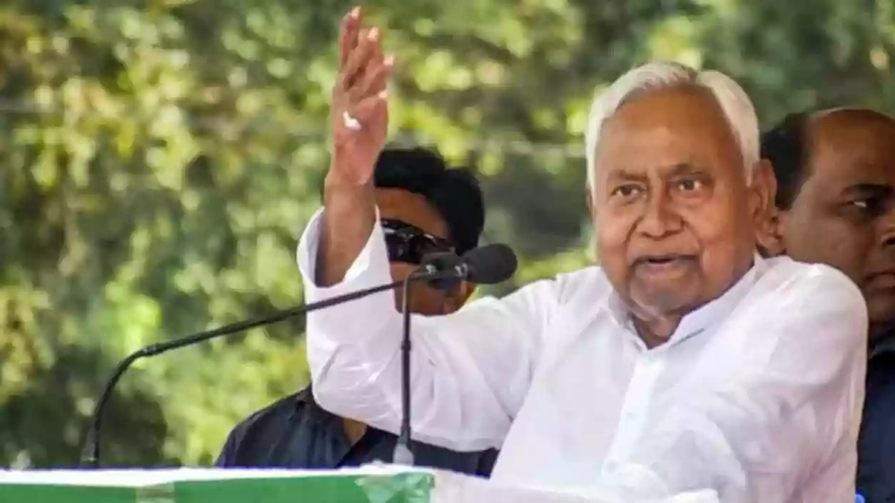 10-time Bihar CM Nitish Kumar submits resignation to Governor after last cabinet meeting