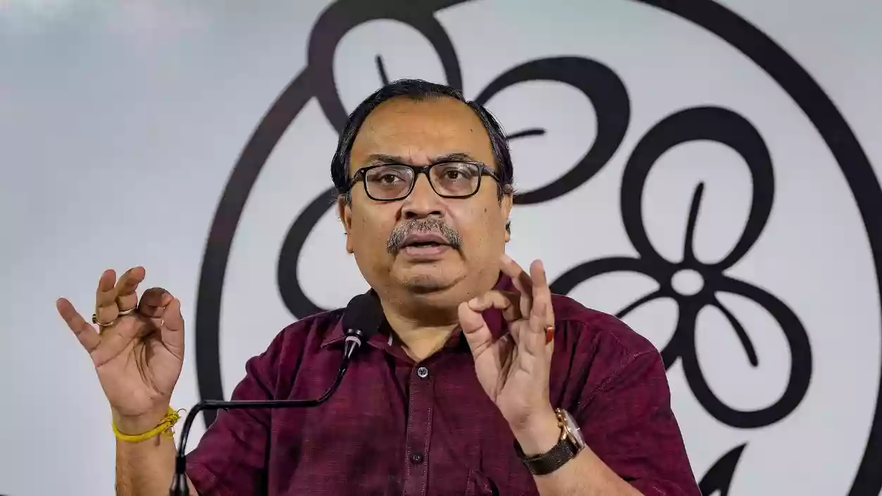 BJP alleges 'forged document filing', FIR filed against Kunal Ghosh