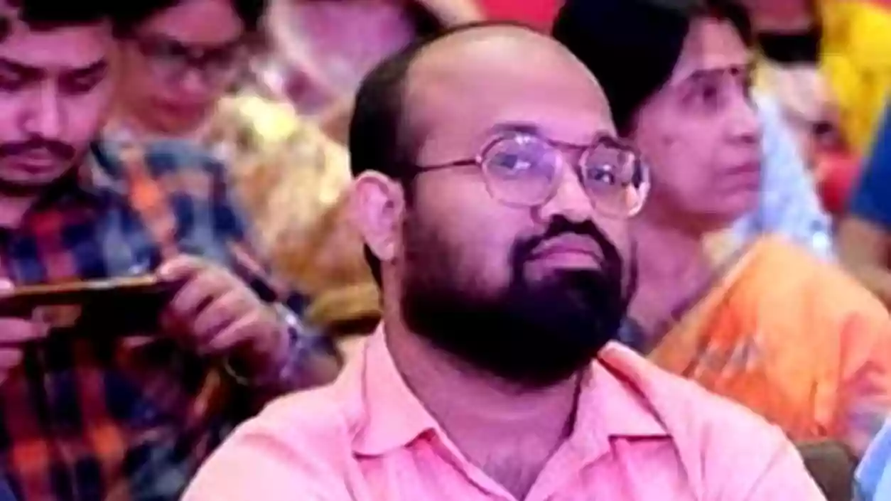 Departmental inquiry ordered against Abhik De in RG Kar admission row; links to Abhaya rape case surface