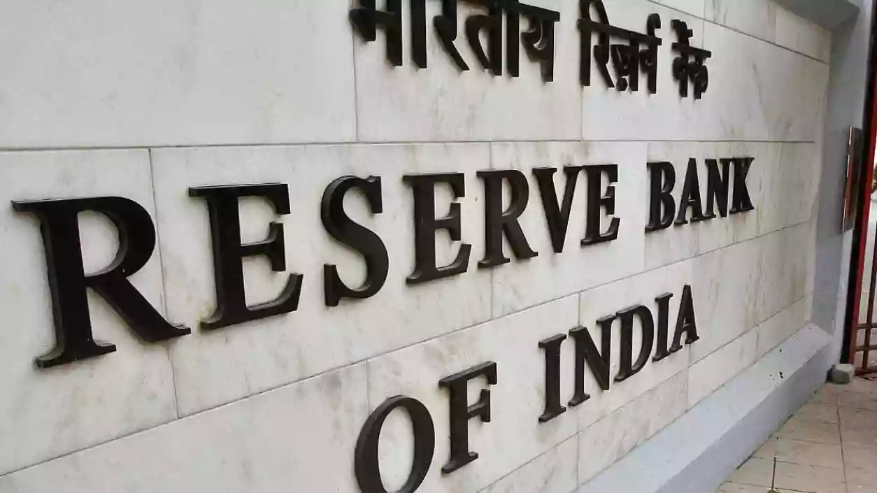 RBI denies selling gold worth $12 billion; Govt calls reports incorrect