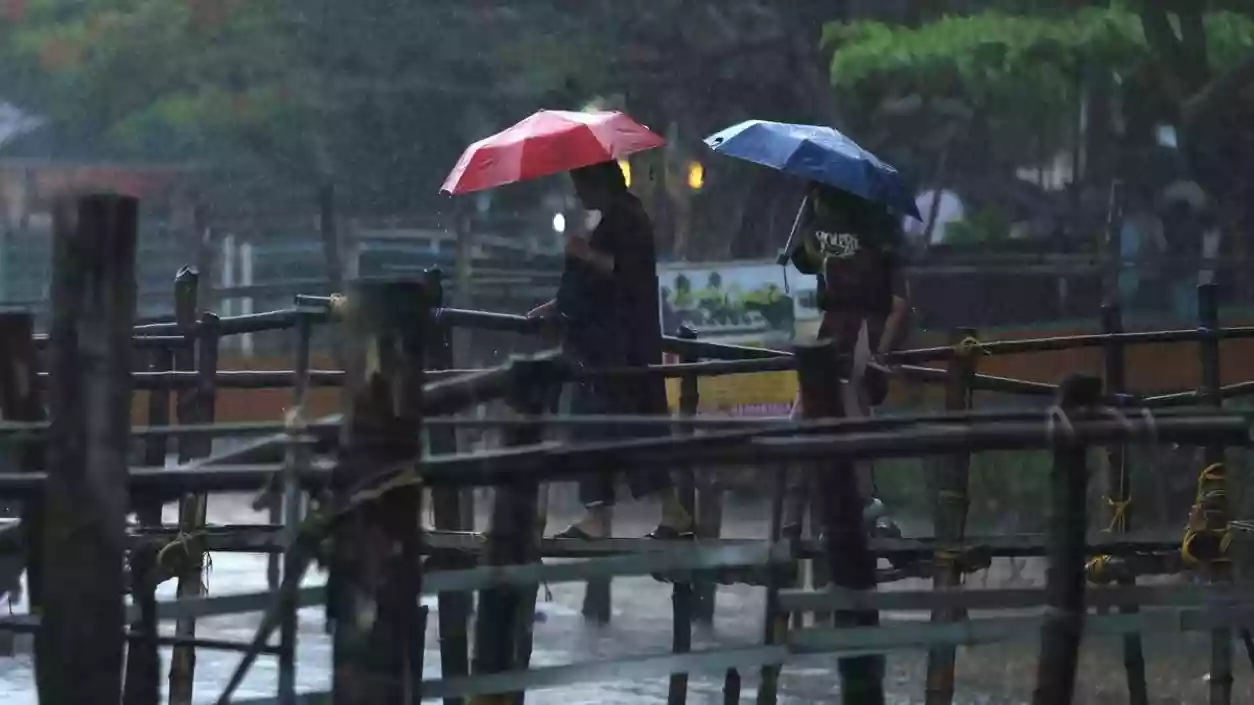 Monsoon enters India via Kerala after 3-day delay; IMD forecasts heavy rain across parts of state