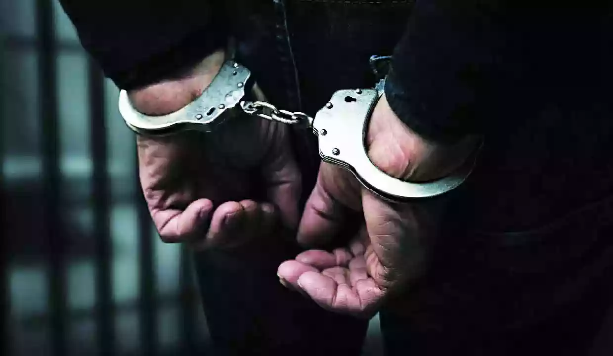 Four aides of infamous gangster Raju Naskar arrested in midnight raid in Shyampukur