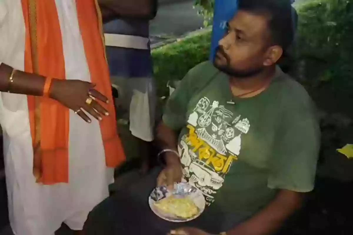 Trinamool worker fed omlette instead of egg-treatment over corruption charges