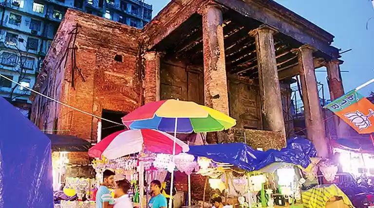पारसी फायर टेम्पल से हटेगा अवैध कब्जा