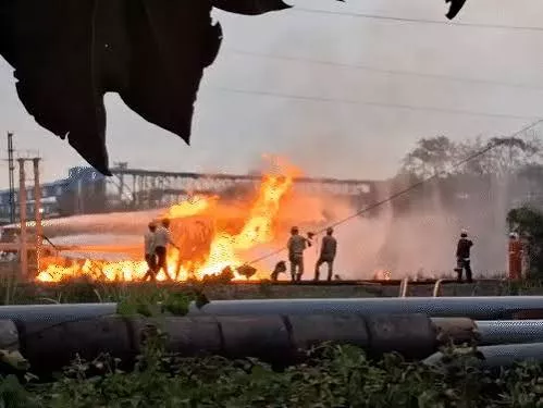 गैस पाइपलाइन हादसे से हल्दिया में रेल यातायात पर असर, कई ट्रेनें प्रभावित