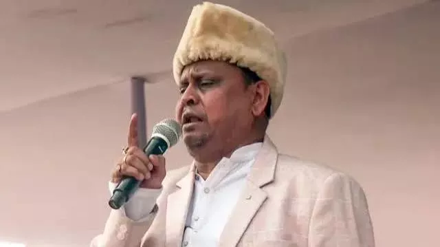 भड़काऊ बयान मामले में हुमायुं कबीर को पुलिस ने किया तलब