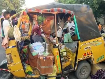आंध्र प्रदेश में बारात के ऑटो-रिक्शा को ट्रक ने मारी टक्कर, चार लोगों की मौत