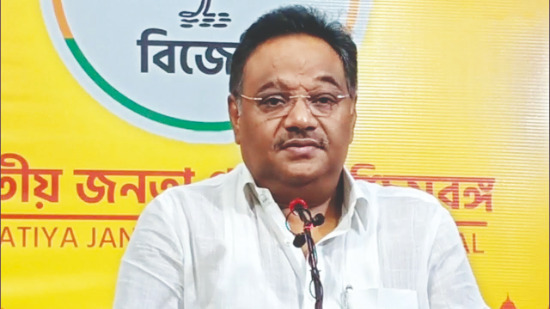 Locket Chatterjee's brother elected as Kamarhati Municipality chairman; BJP State President seeks report 