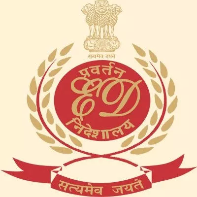 तृणमूल के बैंक खातों से जुड़े मामले में ईडी की कार्रवाई, कोलकाता समेत कई स्थानों पर छापेमारी