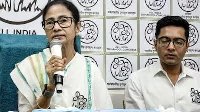 तृणमूल के 12 और बैंक खाते फ्रीज, एक हजार करोड़ रुपये से अधिक राशि जांच के दायरे में