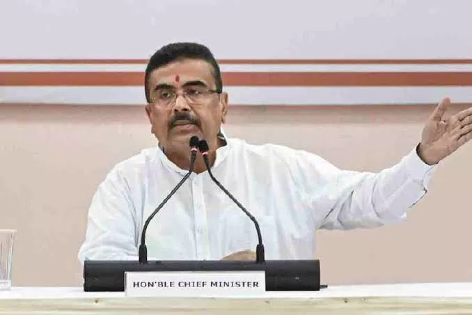 मुख्यमंत्री के खिलाफ सोशल मीडिया पर आपत्तिजनक पोस्ट, कोलकाता पुलिस के दो डीसी निलंबित	