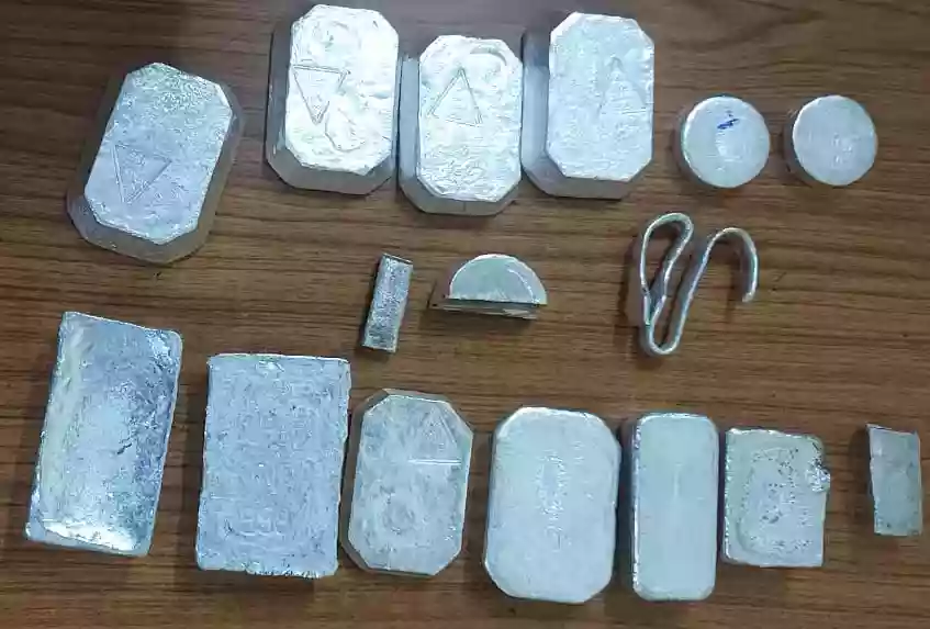 RPF recovers 6.4 kg silver bars worth ₹13.88 lakh at Howrah metro station