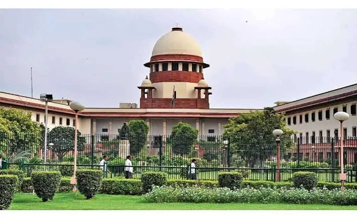 Supreme Court seeks replies on Bengal SIR appeals, says voter roll deletion should not affect welfare benefits
