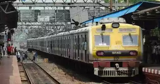 Youth arrested on 'attempt to murder' charges after pushing woman out of moving train in Belur