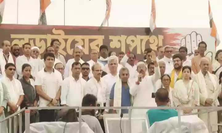 21 जुलाई के मंच पर कांग्रेस की अंदरूनी कलह उजागर