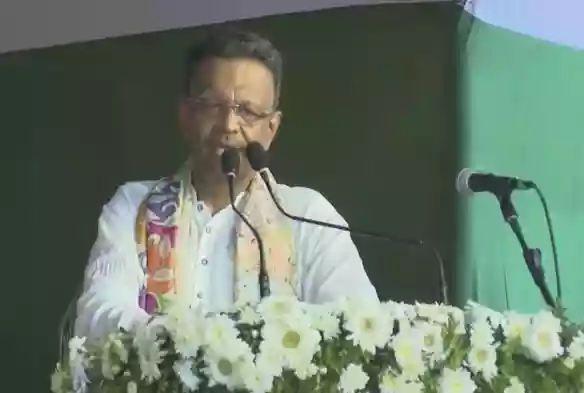 'रक्त बड़ा या भक्त?' फिरहाद का ममता पर सीधा हमला