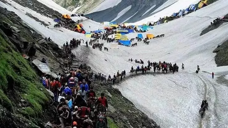 जम्मू-कश्मीर में चौथे दिन भी शुरू नहीं हो सकी अमरनाथ और वैष्णोदेवी की यात्रा, पहलगाम में 2800 और जम्मू में 6000 से ज्यादा लोग फंसे
